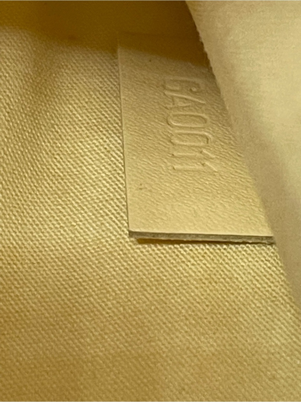 Louis Vuitton anilla Rochelle Belt Bag - Picture 10 of 13
